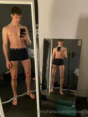 Ambroxios OnlyFans Leaked Free Thumbnail Picture - #O2xVl77oAm