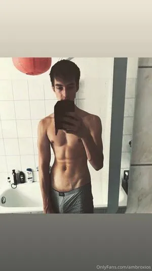Ambroxios OnlyFans Leaked Free Thumbnail Picture - #fy91IUcirR