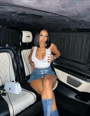 Ambrr OnlyFans Leaked Free Thumbnail Picture - #b8QhmFF5jr