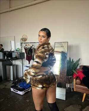 Ambrr OnlyFans Leaked Free Thumbnail Picture - #g6KzCkdXi9