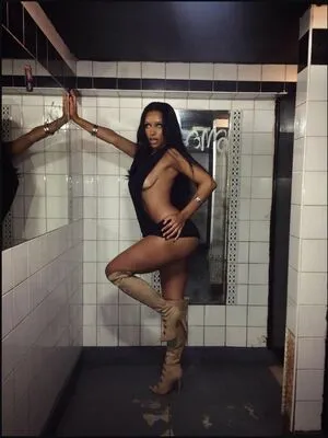 Ambrr OnlyFans Leaked Free Thumbnail Picture - #wGDZrz9Y13