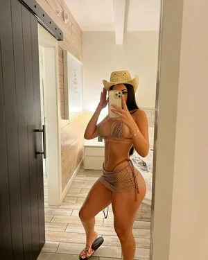 Ambzy OnlyFans Leaked Free Thumbnail Picture - #vVwAqVACXX
