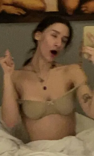 Ambzzie Ambzzzie OnlyFans Leaked Free Thumbnail Picture - #OsPDrpNuGd