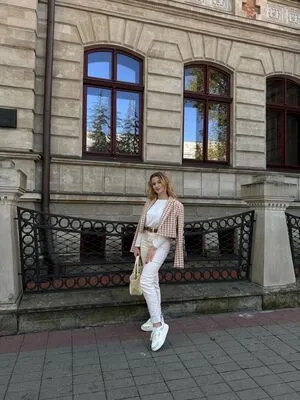 Amel Lia OnlyFans Leaked Free Thumbnail Picture - #atMdSKDqiL