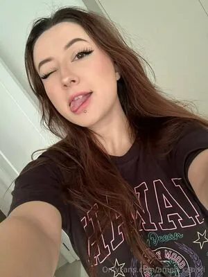 Ameli Kanari OnlyFans Leaked Free Thumbnail Picture - #2dFlfaB5NY