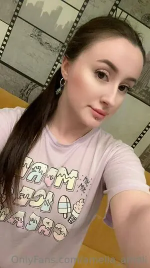 Amelia Ameli OnlyFans Leaked Free Thumbnail Picture - #6hVNQGxmZA