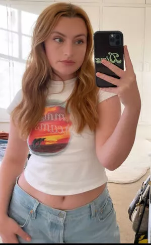 Amelia Dimoldenberg OnlyFans Leaked Free Thumbnail Picture - #HrUE5ENDH4