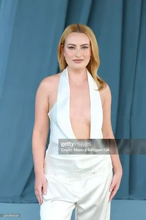 Amelia Dimoldenberg OnlyFans Leaked Free Thumbnail Picture - #aMCLAGZId9