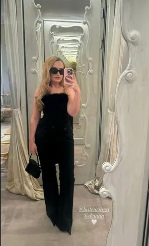 Amelia Dimoldenberg OnlyFans Leaked Free Thumbnail Picture - #hiazCmgTAH