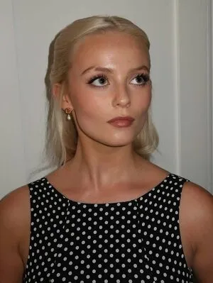 Amelia Eve Gibson OnlyFans Leaked Free Thumbnail Picture - #FaF1ogJ5iT