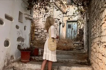 Amelia Eve Gibson OnlyFans Leaked Free Thumbnail Picture - #N6TeKzuagA