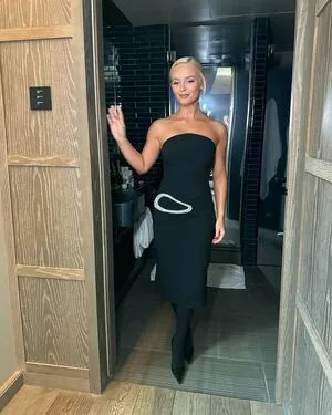 Amelia Eve Gibson OnlyFans Leaked Free Thumbnail Picture - #eHfF9ZLs9o