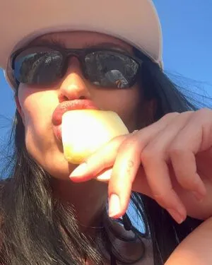 Amelia Gray Hamlin OnlyFans Leaked Free Thumbnail Picture - #eU3Z57UFQA