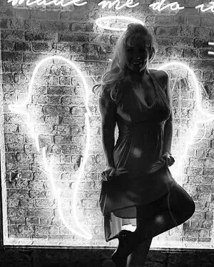 Amelia J Jones OnlyFans Leaked Free Thumbnail Picture - #HWLJNSlUjk