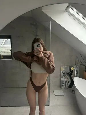 Amelia Korczak OnlyFans Leaked Free Thumbnail Picture - #iz4AygQsI6