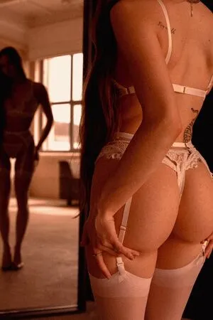 Amelia Korczak OnlyFans Leaked Free Thumbnail Picture - #xEVw1Wtuaq