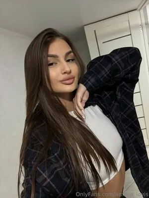 Amelia Lovis OnlyFans Leaked Free Thumbnail Picture - #FIUHnLt8Dm