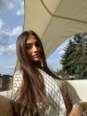 Amelia Lovis OnlyFans Leaked Free Thumbnail Picture - #aChMDsl4E3