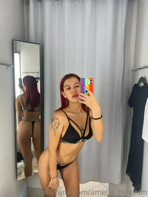 Ameliabomb OnlyFans Leaked Free Thumbnail Picture - #ItLhU7XIwC