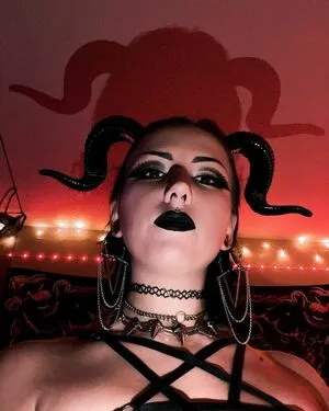 Ameliachimaera OnlyFans Leaked Free Thumbnail Picture - #DD3aiJ4jPm