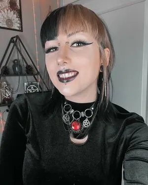 Ameliachimaera OnlyFans Leaked Free Thumbnail Picture - #KXDHi98cWz