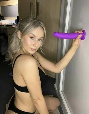 Ameliaking1 OnlyFans Leaked Free Thumbnail Picture - #HeliD6sgB7