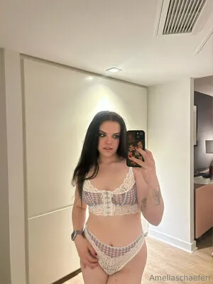 Amelialynneee OnlyFans Leaked Free Thumbnail Picture - #RiQGrB8g5Z