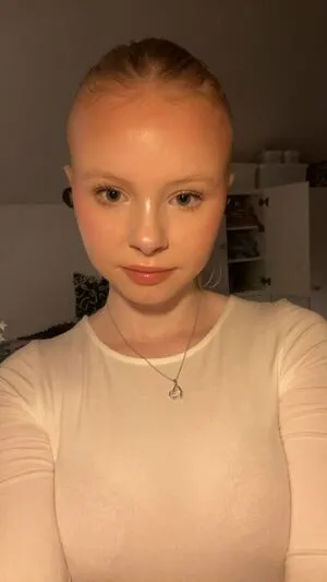 Ameliamayliden OnlyFans Leaked Free Thumbnail Picture - #001QuZcz1L