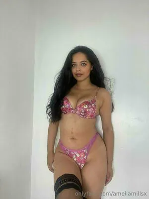 Ameliamillsx OnlyFans Leaked Free Thumbnail Picture - #n1aRbuDHv1