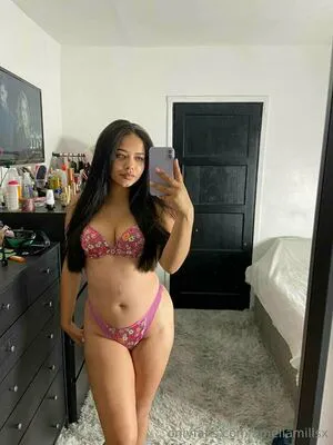 Ameliamillsx OnlyFans Leaked Free Thumbnail Picture - #zLJkaAvhv5