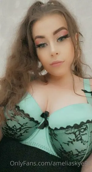 Ameliaskye98 OnlyFans Leaked Free Thumbnail Picture - #9a15lmGP1o