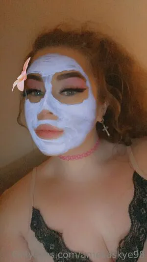 Ameliaskye98 OnlyFans Leaked Free Thumbnail Picture - #maawgChRc2