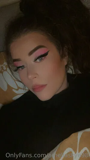 Ameliaskye98 OnlyFans Leaked Free Thumbnail Picture - #pV3GQDczCG