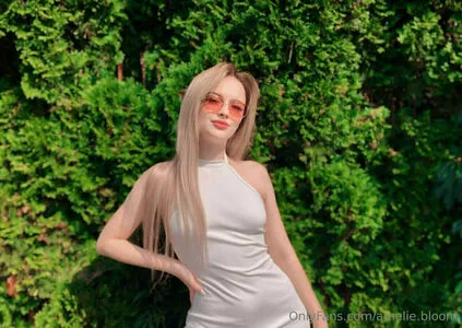 Amelie Bloom OnlyFans Leaked Free Thumbnail Picture - #DVnyQC8lPA