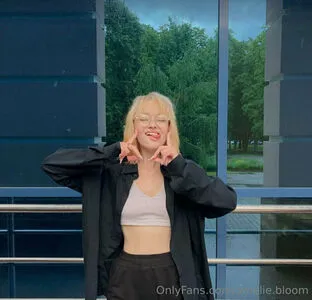 Amelie Bloom OnlyFans Leaked Free Thumbnail Picture - #FvLS02pe1F