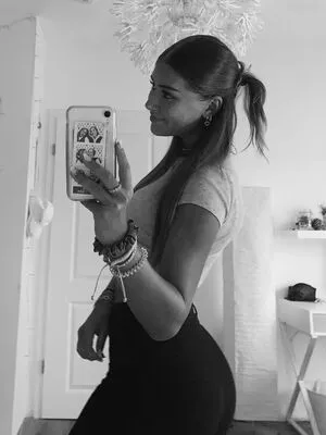 Amelie Dilla OnlyFans Leaked Free Thumbnail Picture - #0wMeas2uMn