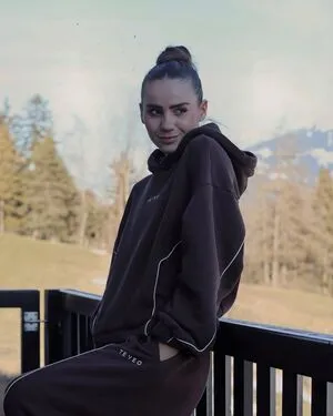 Amelie Kollek OnlyFans Leaked Free Thumbnail Picture - #zqEgLKFcJs