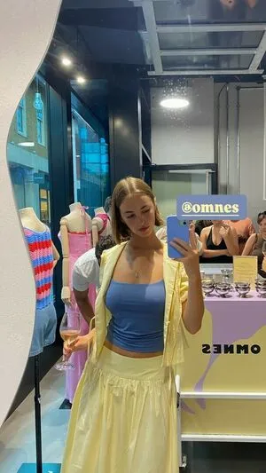 Amelie Manzoli OnlyFans Leaked Free Thumbnail Picture - #GEooHWDe8x