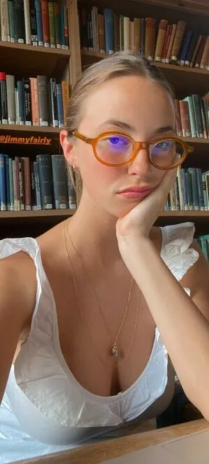 Amelie Manzoli OnlyFans Leaked Free Thumbnail Picture - #Op4t1M3jMs