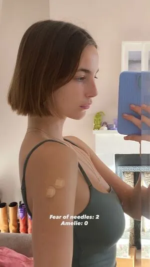 Amelie Manzoli OnlyFans Leaked Free Thumbnail Picture - #YaMTlhK9st