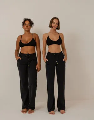 Amelie Manzoli OnlyFans Leaked Free Thumbnail Picture - #kLF0n3HV3z