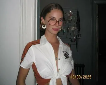 Amelie Manzoli OnlyFans Leaked Free Thumbnail Picture - #lJUSZibcqD