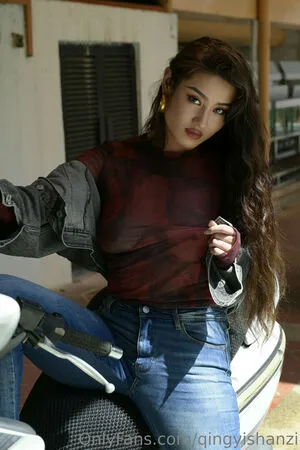 Amelie Qin OnlyFans Leaked Free Thumbnail Picture - #kkV3s9rD3N