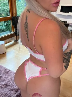 Amelie Roseee OnlyFans Leaked Free Thumbnail Picture - #2xEHXFbhrp