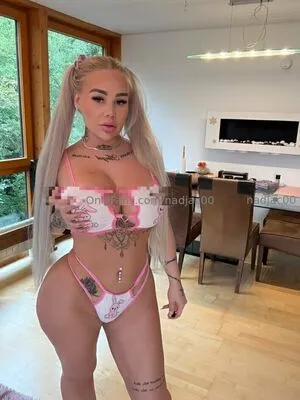 Amelie Roseee OnlyFans Leaked Free Thumbnail Picture - #SEQEio2DCz