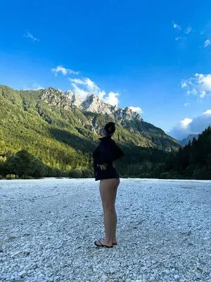 Ameliecara01 OnlyFans Leaked Free Thumbnail Picture - #2jWsKr5yeq