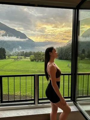 Ameliecara01 OnlyFans Leaked Free Thumbnail Picture - #IiQz7iSch8