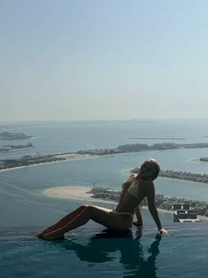 Ami Charlize OnlyFans Leaked Free Thumbnail Picture - #ArIhR0f4jn