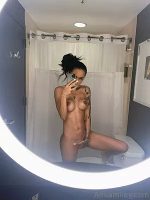 Amia Miley OnlyFans Leaked Free Thumbnail Picture - #3qgQG2bZex