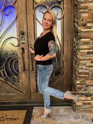 Amie World Wide OnlyFans Leaked Free Thumbnail Picture - #eyDemqYIdv